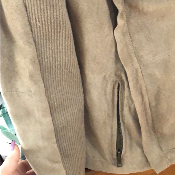 Jacket Size Small - Picture 2 of 2